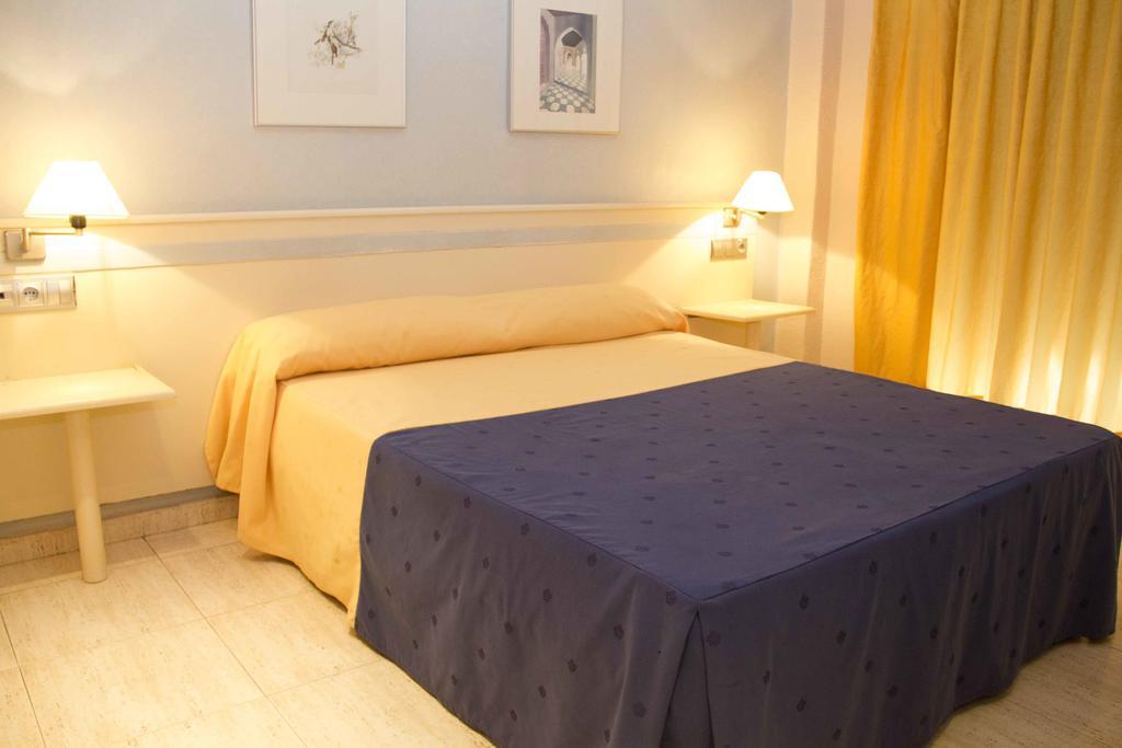 Hotel Marbella Benidorm Exteriör bild