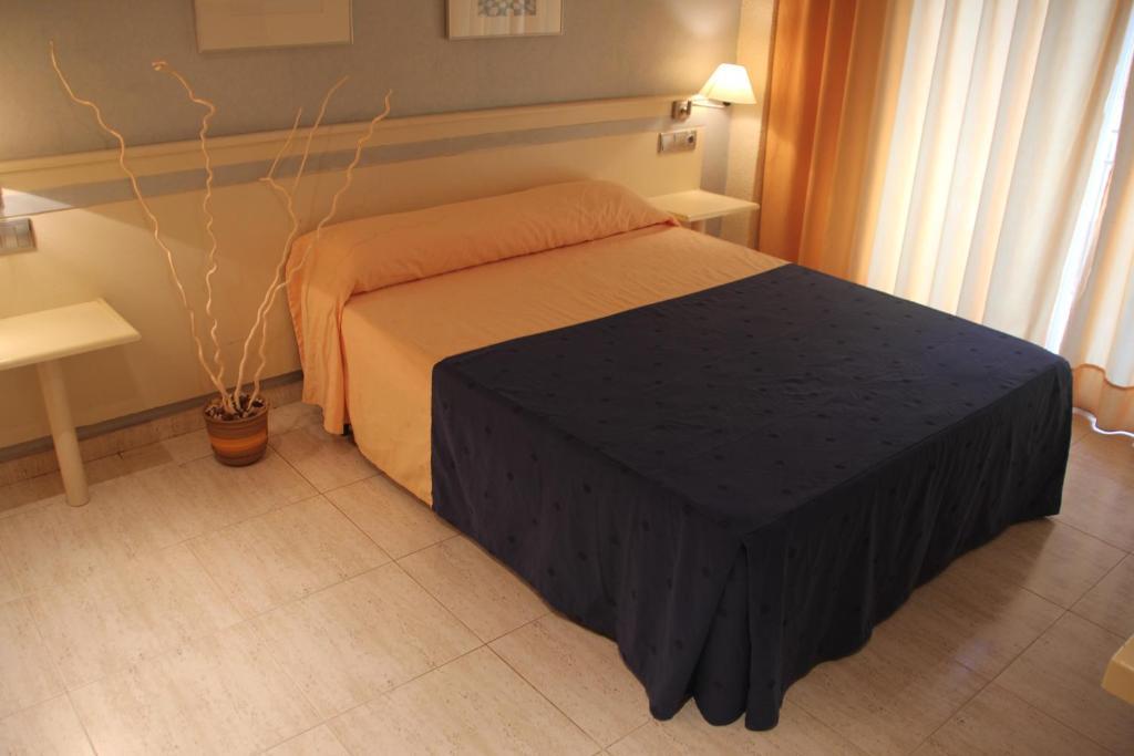 Hotel Marbella Benidorm Exteriör bild